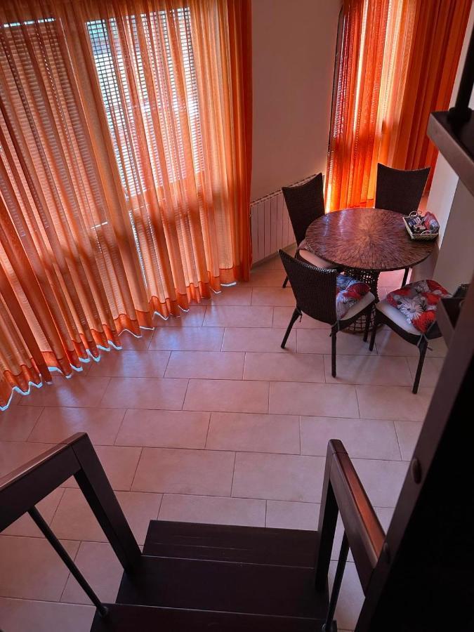Oazis Vip Club Aparthotel Sunny Beach Exterior foto